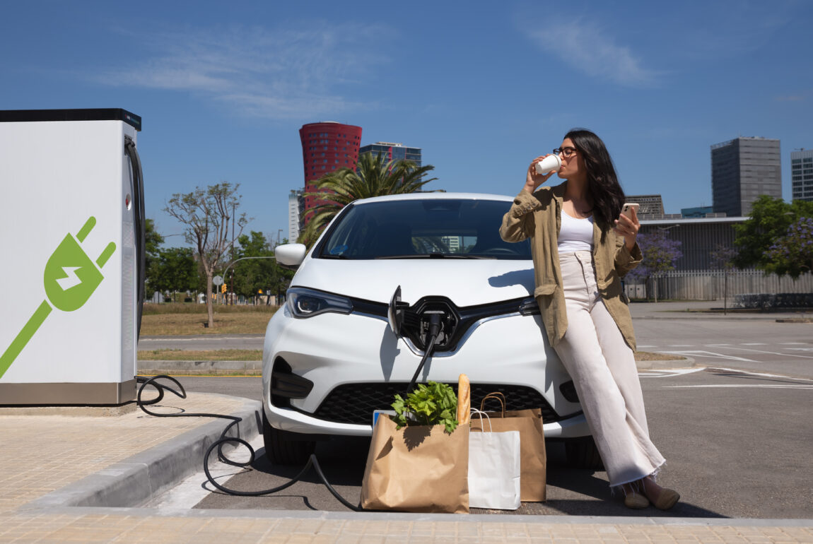 How EV Chargers Enhance Your Sustainable Lifestyle2024